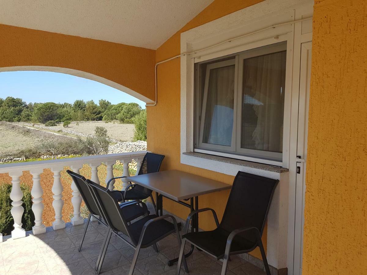 Apartmani Anna Вир Екстер'єр фото